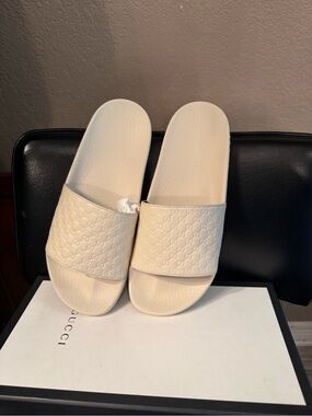 Gucci ladies slide